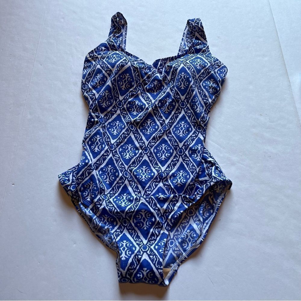 L.L. Bean Women's Sun Blocking One Piece Tank Swim Suit Blue/Wht Print 12 Long